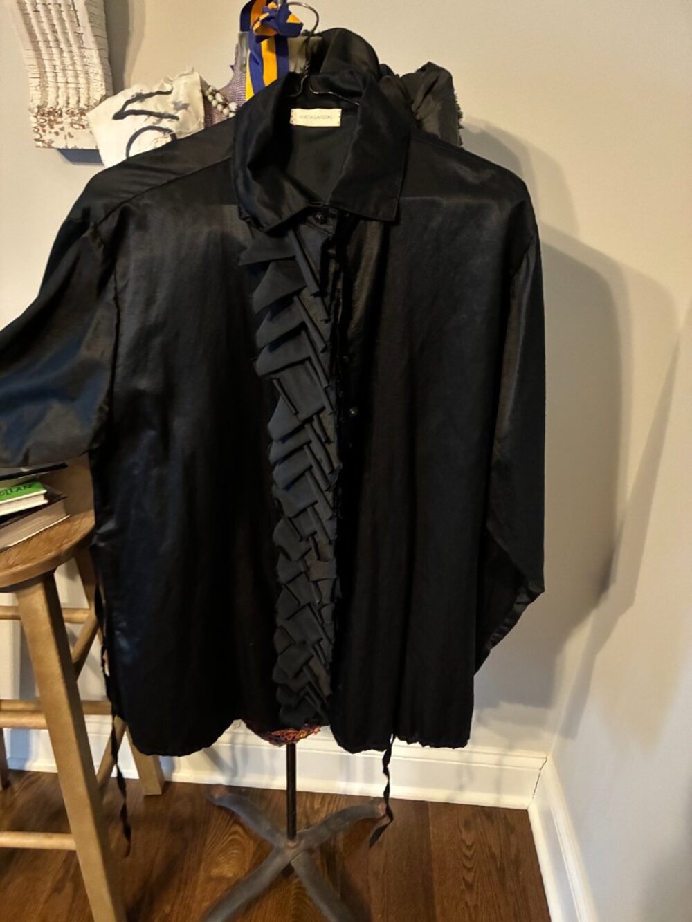 Krista Larson Black Cotton Silk Weekender Shirt - Picture 2 of 6